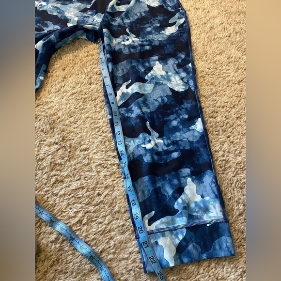 Old Navy Active Powersoft High Rise Crop  3/4 Go Dry Jogger (Medium) NWT - Picture 8 of 10